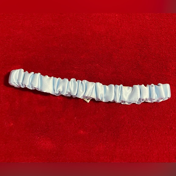 Cathy's Concepts Women's Blue with Rhinestone Heart Elastic Garter - Picture 3 of 6